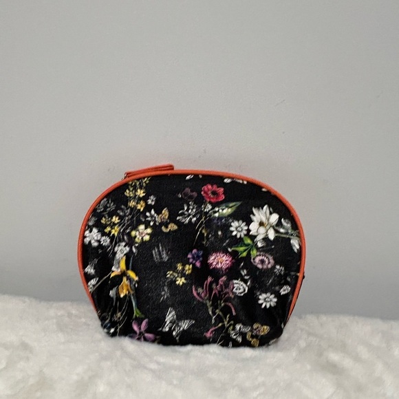Kenneth Cole Reaction Black and Orange Floral Cosmetic Bag - Picture 2 of 4